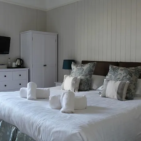Guest house Camelot